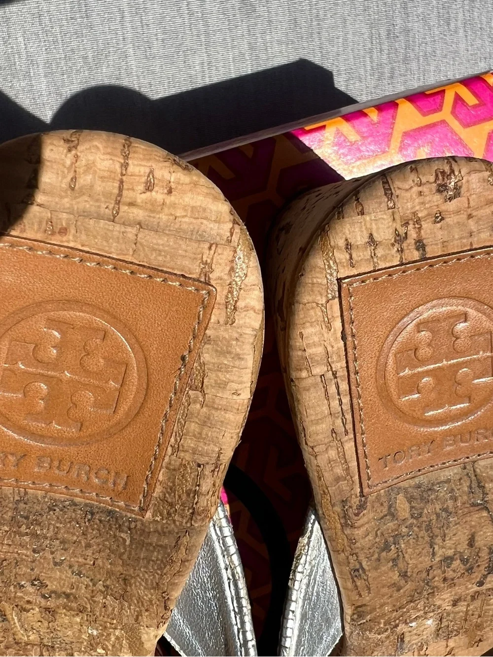 Tory Burch Thora Wedge Thong Sandals Size 8.5